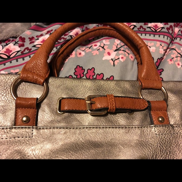 Handbag - Picture 5 of 7